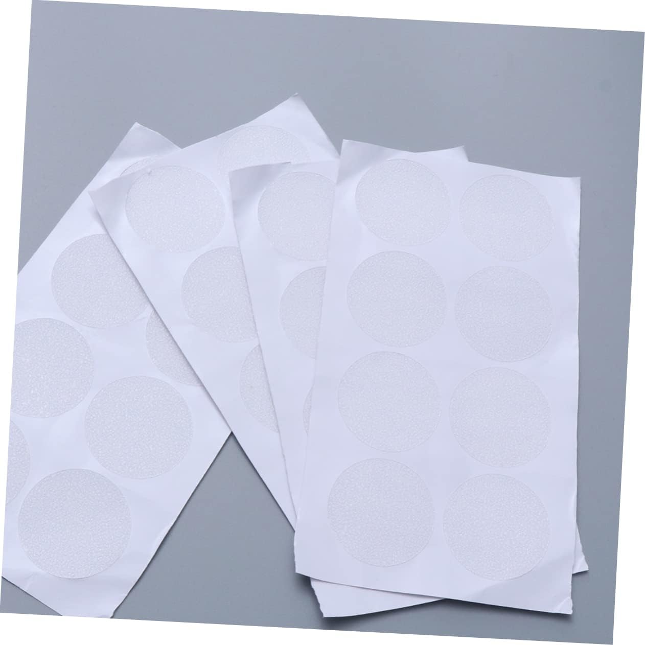 Safe bathroom mat for slip-free bath experience