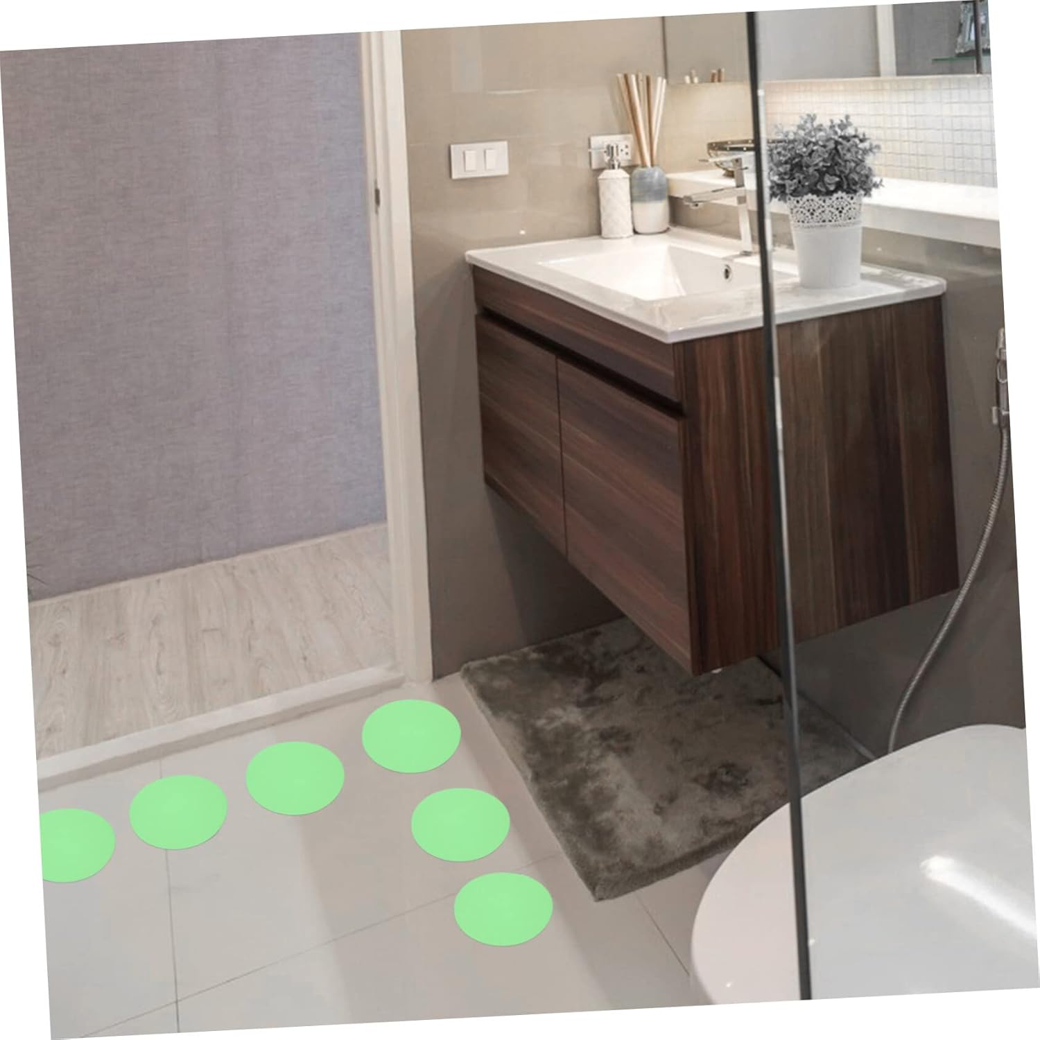 Easy Adhesive 20-Piece Bathroom Anti-Slip Tiles