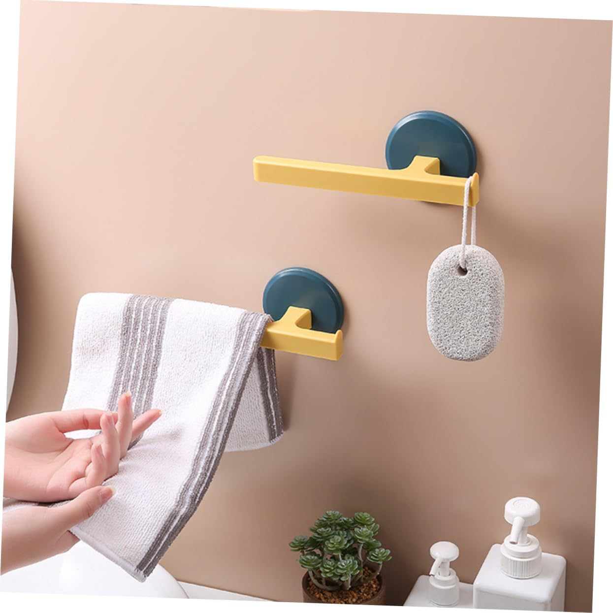 2Pcs Wall Mounted Towel Rack for Bathroom Space Organization