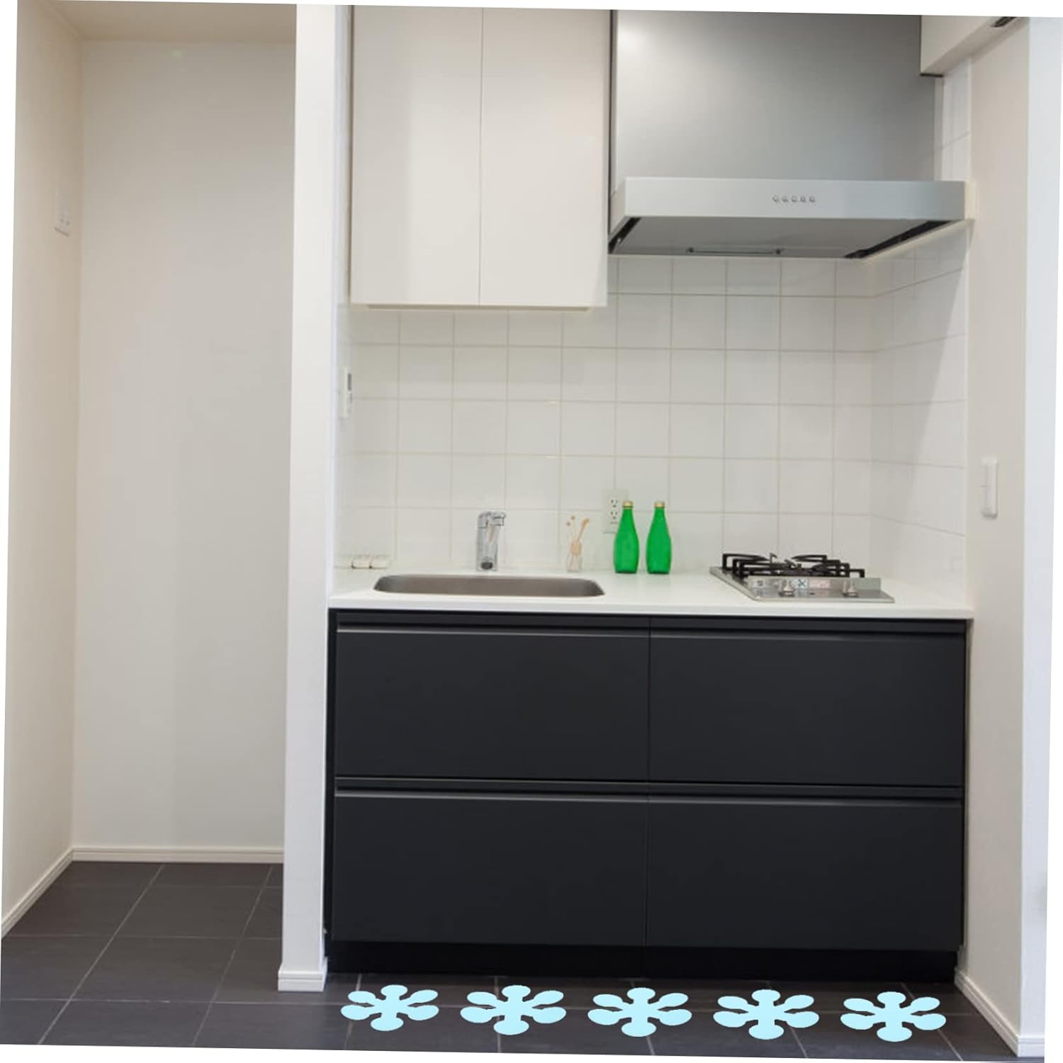 BEBEMOKO Safe and Durable Bathroom Non-Slip Sticker Set for Home