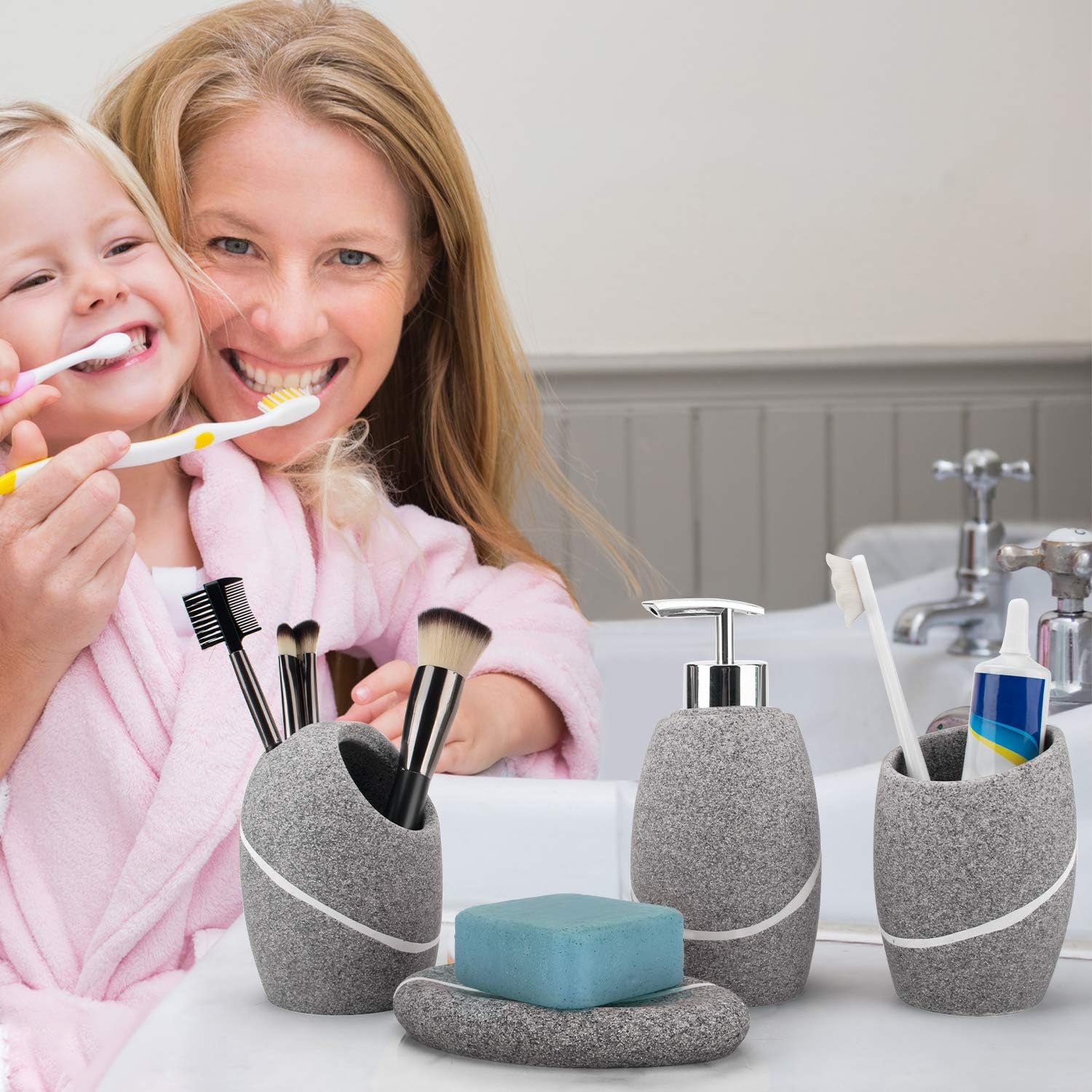 4-Piece Modern Bathroom Set