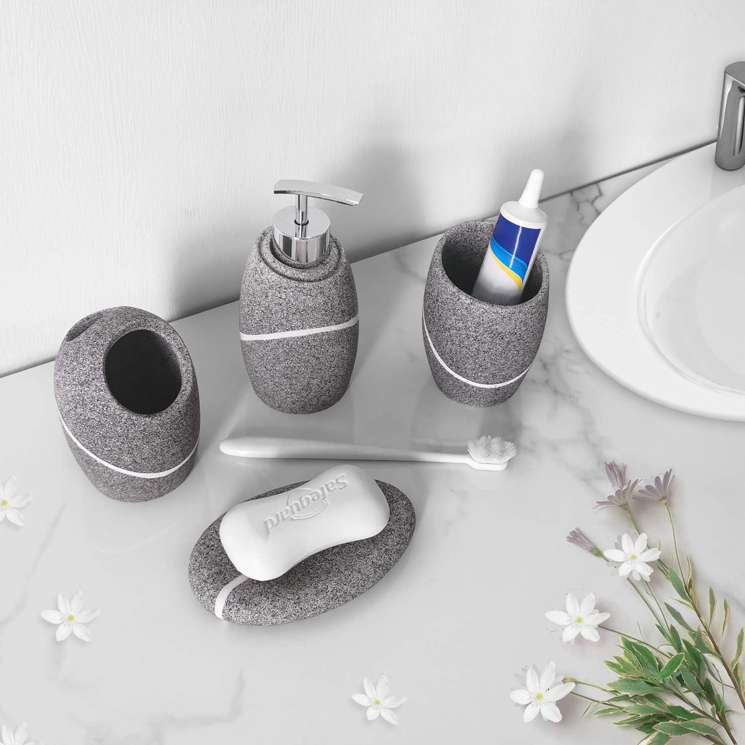 4-Piece Modern Bathroom Set