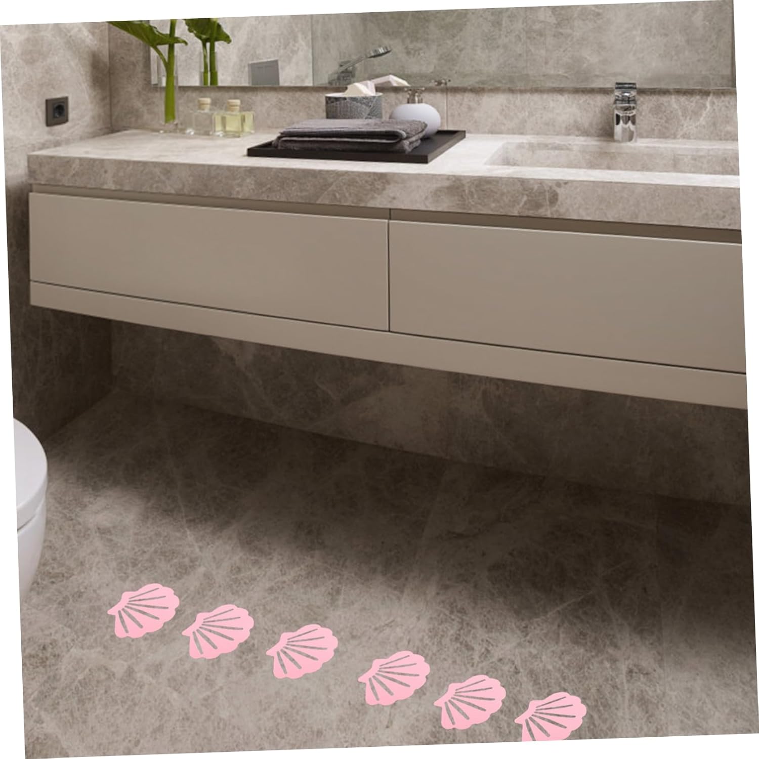 LIFKOME 12Pcs Shell Shaped Slip Bathroom Stickers