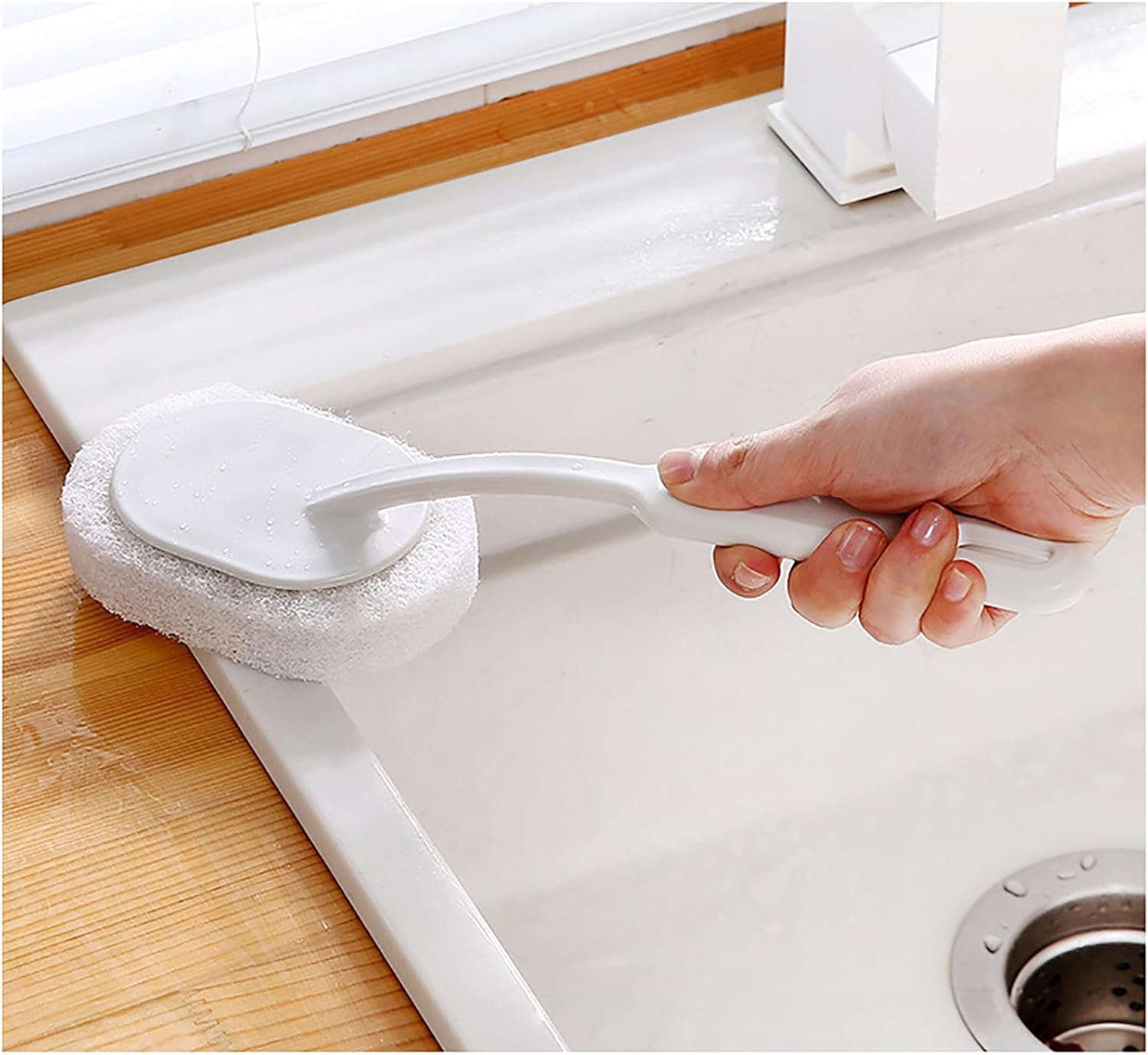 Lovskoo Long Handle Toilet Brush with Sponge