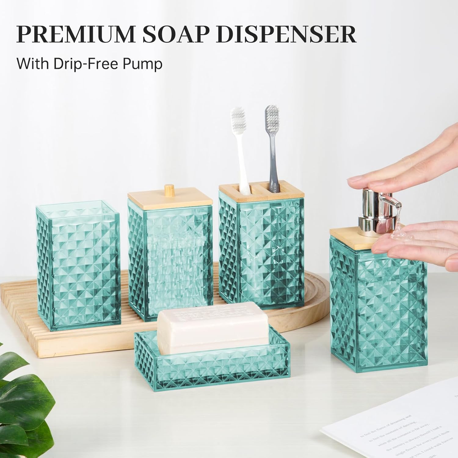 5-Piece Grid Pattern Bathroom Accessory Set High-Quality Design