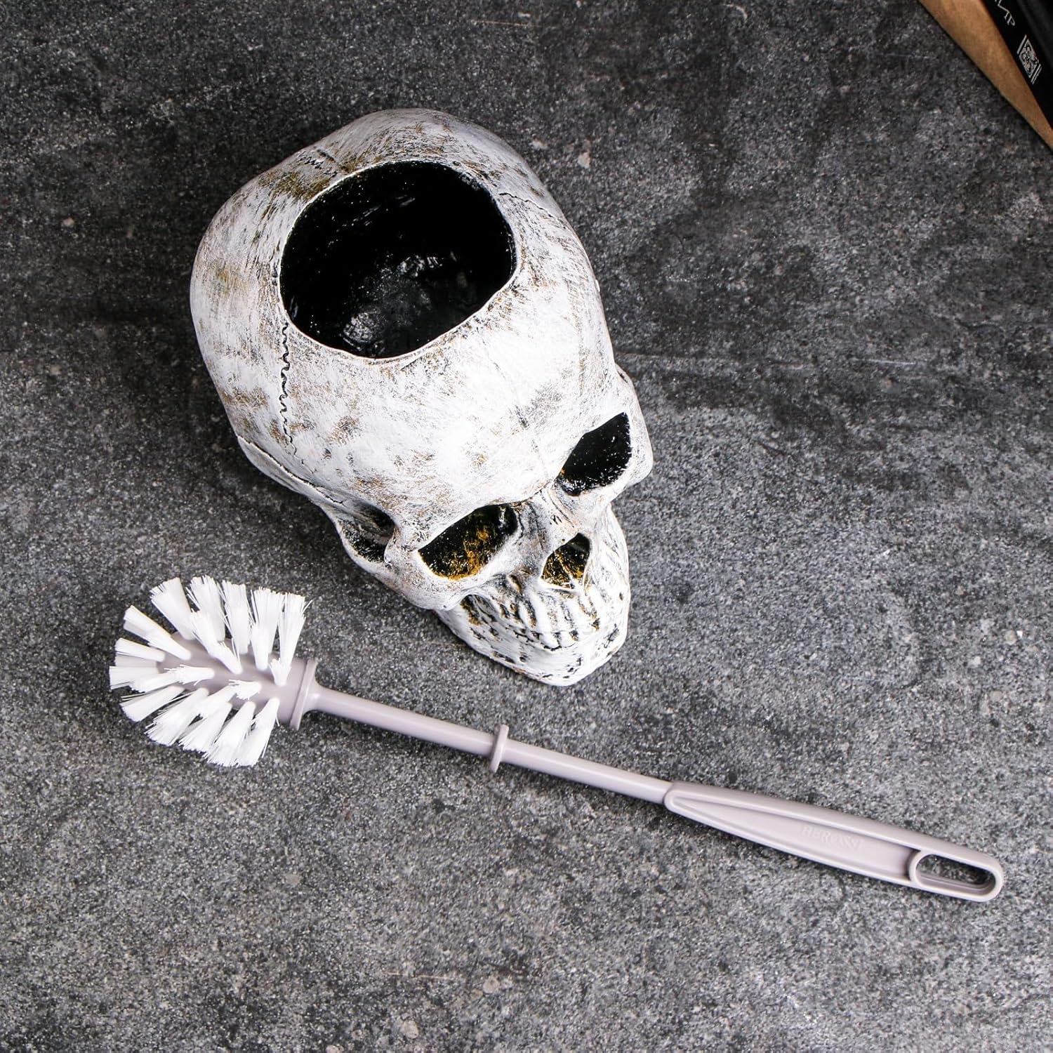 AEVVV Skull Toilet Brush Holder Modern Bathroom Accessory
