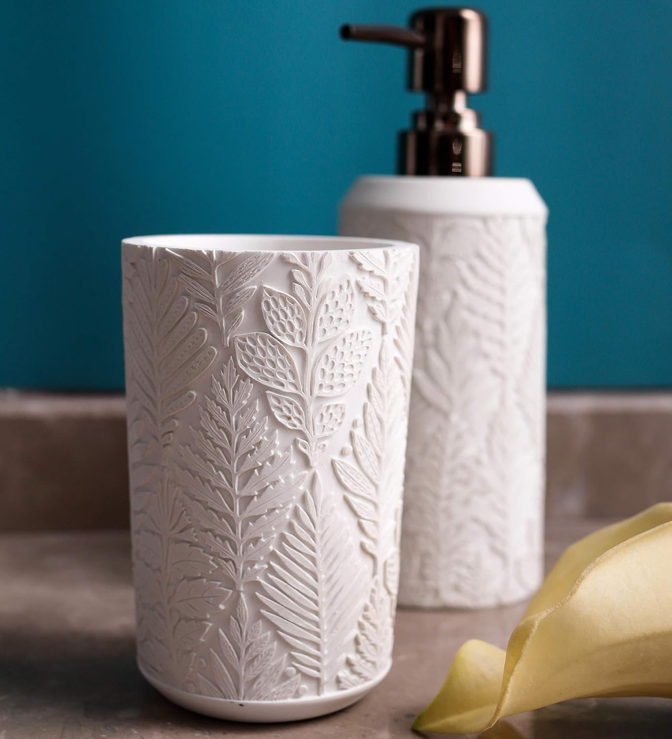 Hymmah 4-Piece Bathroom Accessories Set - Resin Farmhouse Decor